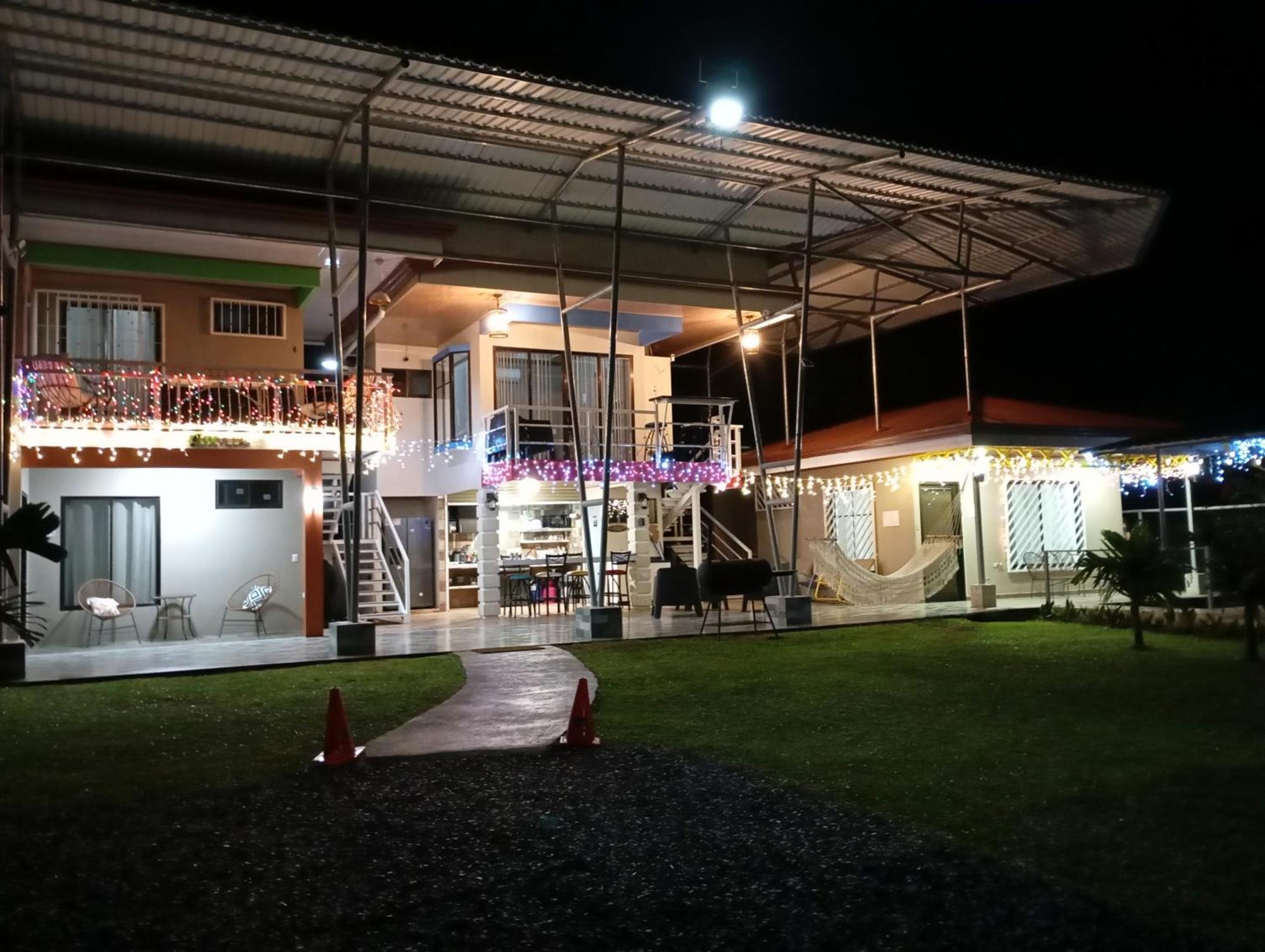 Villas Lux Arenal La Fortuna Zewnętrze zdjęcie